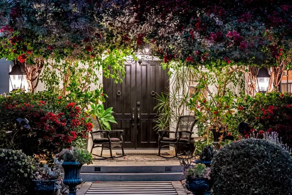 Westlake Village, CA 91362,2136 High Knoll Circle