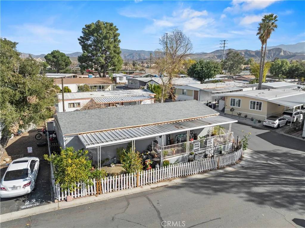 Canyon Country, CA 91351,18540 Soledad Canyon #114