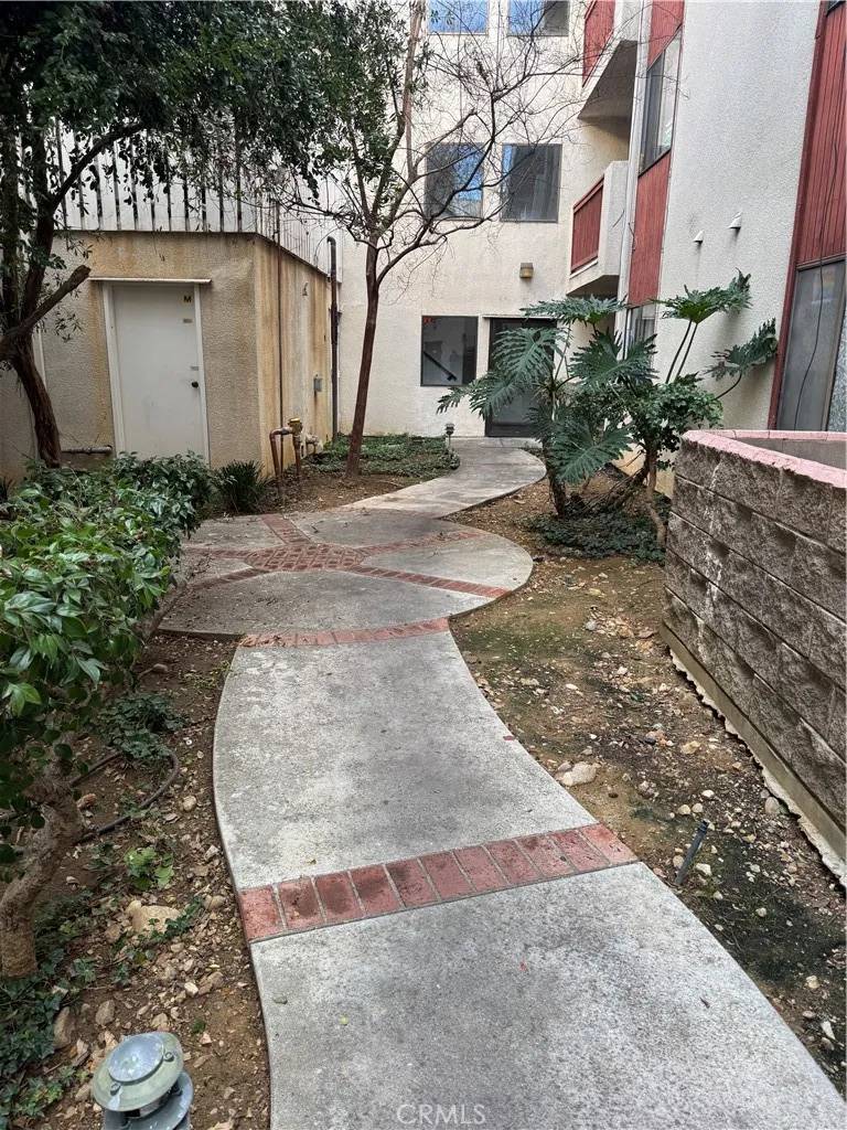 Winnetka, CA 91306,20234 Cantara Street #115