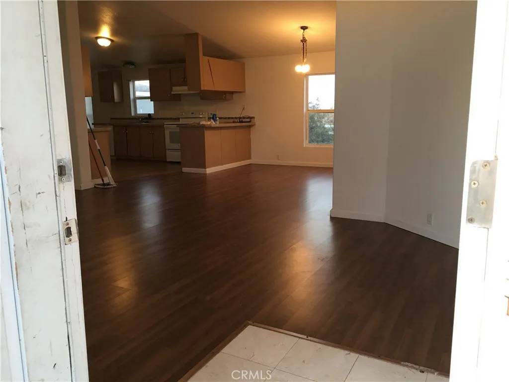Rosamond, CA 93560,1364 60th Street West