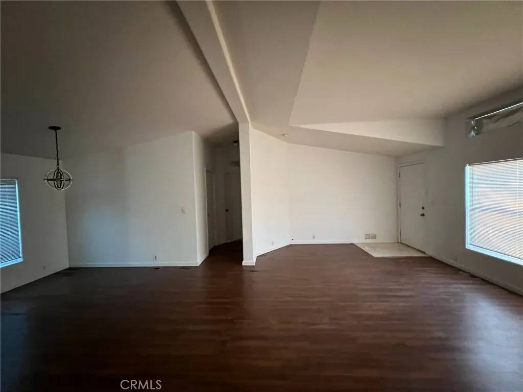 Rosamond, CA 93560,1364 60th Street West