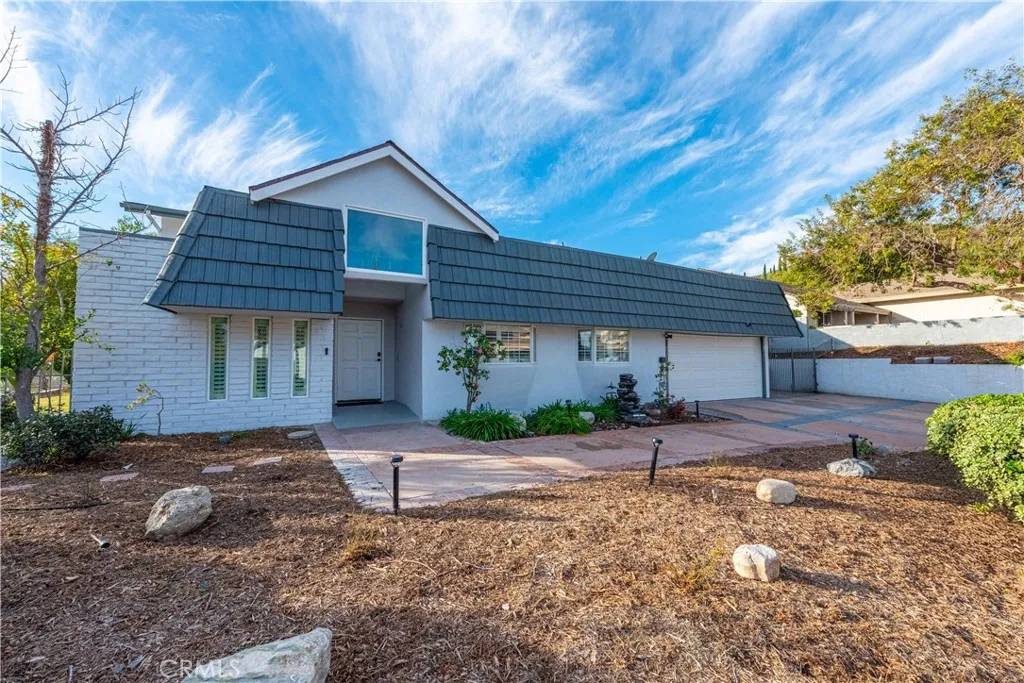 Simi Valley, CA 93065,8 La Paz Court