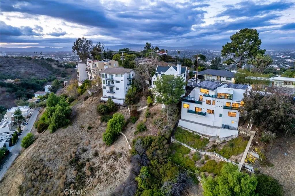 Studio City, CA 91604,3651 Alta Mesa Drive