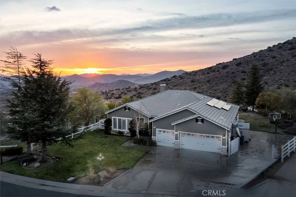 Acton, CA 93510,34677 Desert Road