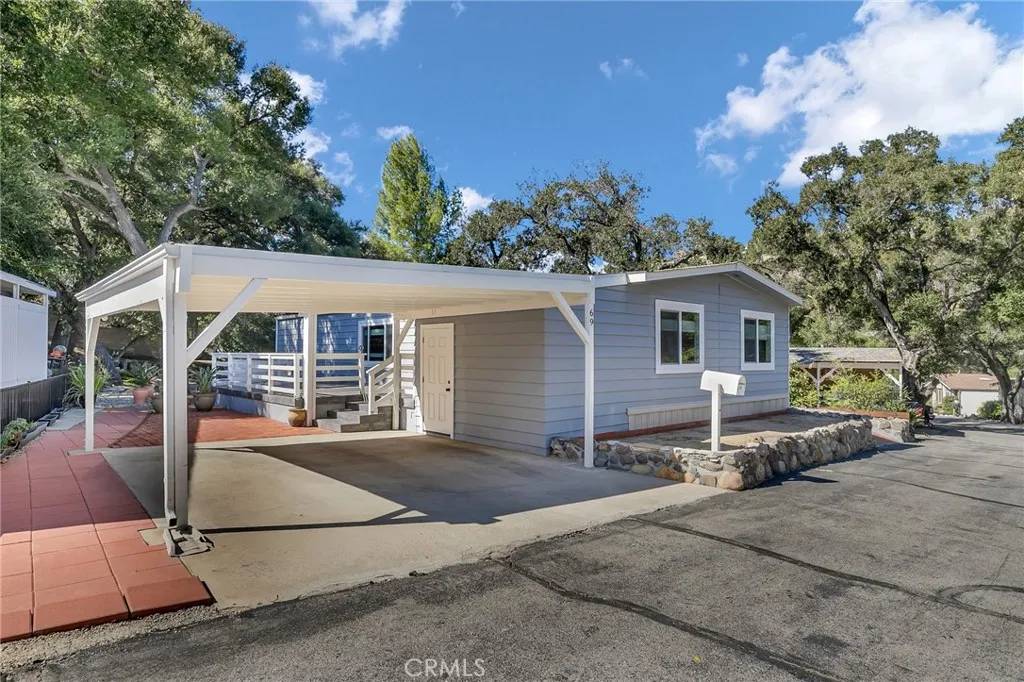 Westlake Village, CA 91361,69 Little John