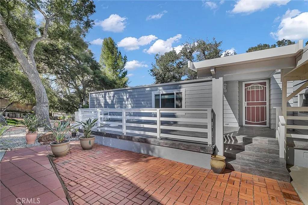 Westlake Village, CA 91361,69 Little John