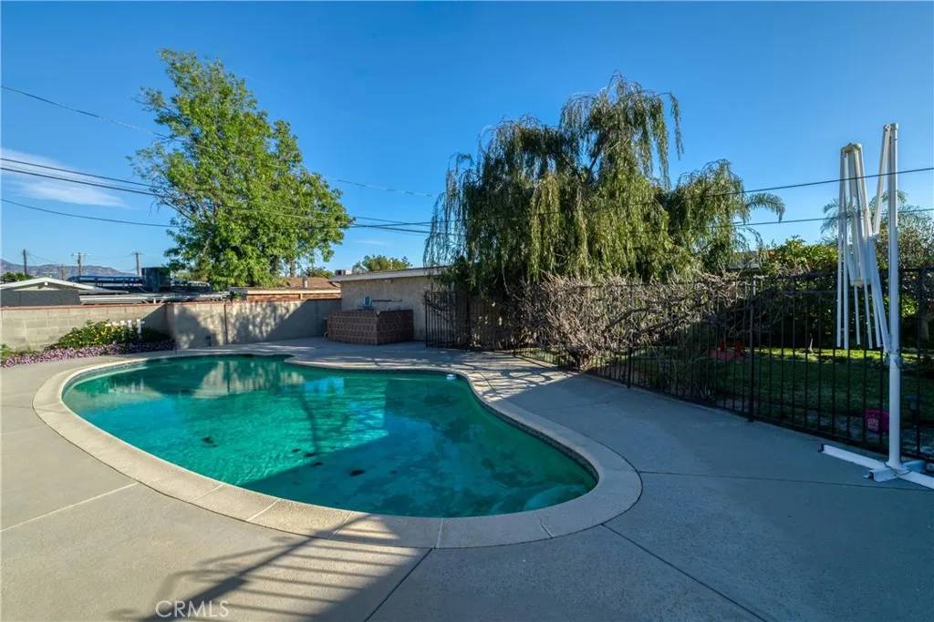 North Hollywood, CA 91605,7924 Tujunga Avenue