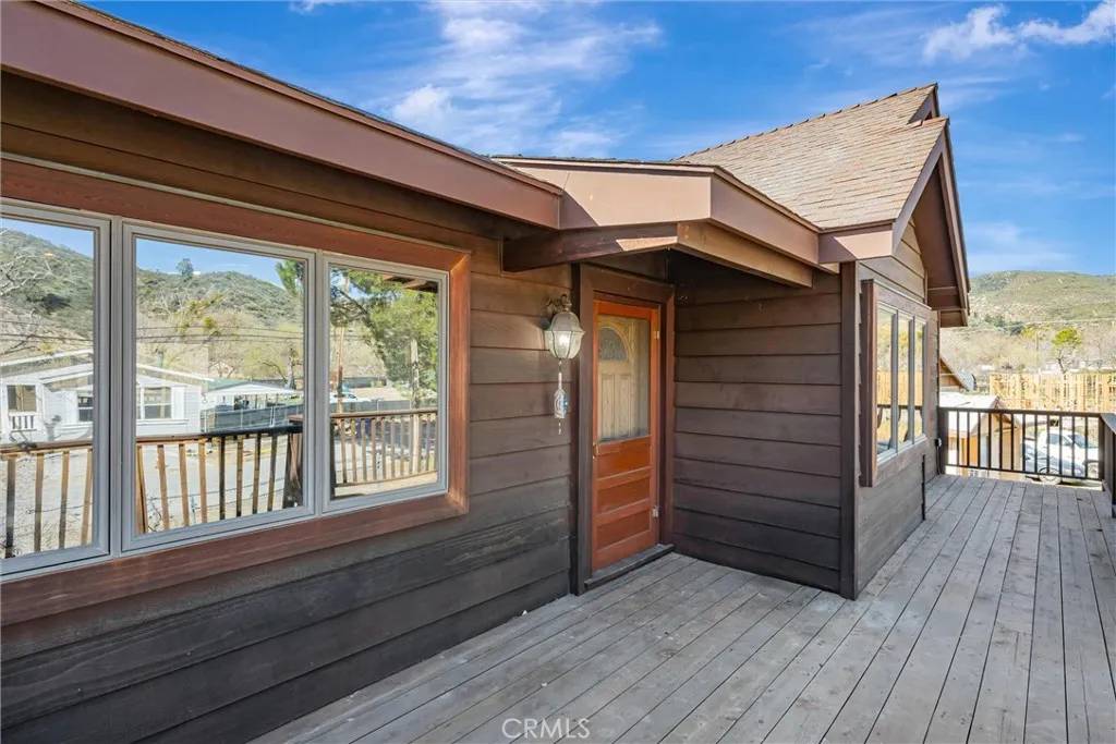 Lake Hughes, CA 93532,18110 Newvale Drive