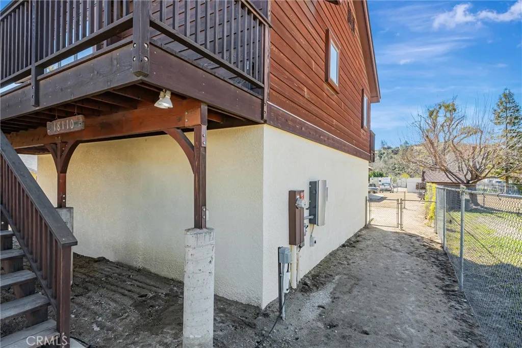 Lake Hughes, CA 93532,18110 Newvale Drive