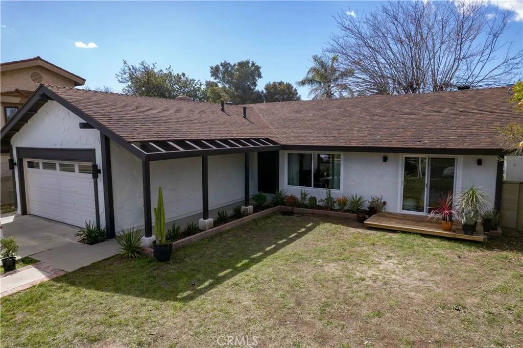 Simi Valley, CA 93065,2525 Clearfield Place