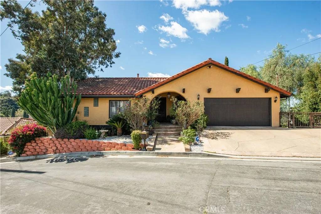 Woodland Hills, CA 91364,4389 San Blas Avenue