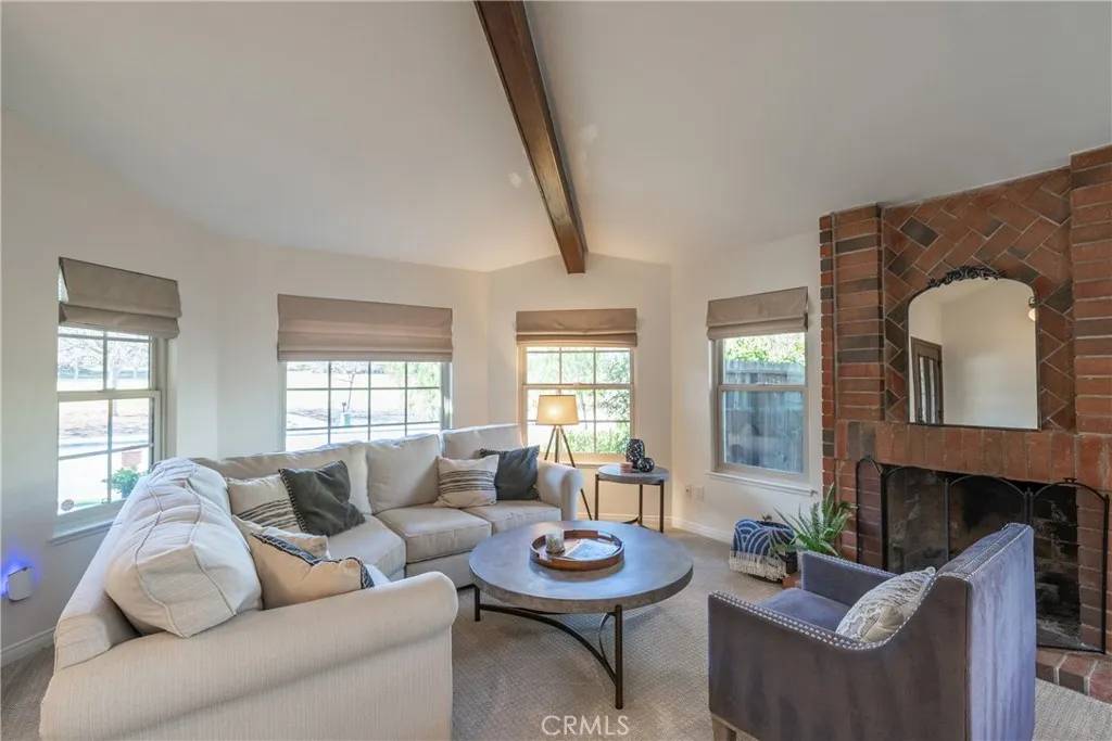 Westlake Village, CA 91361,2140 Glastonbury Road