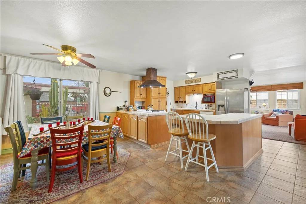 Canyon Country, CA 91387,28110 La Veda Avenue