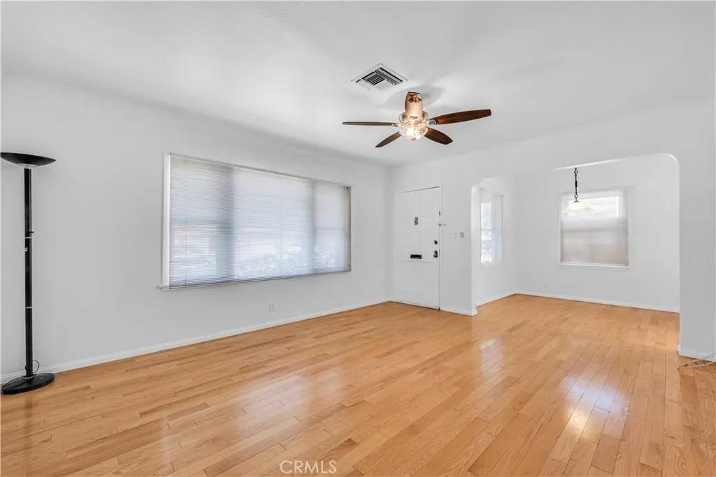 Valley Glen, CA 91401,6350 Costello Avenue