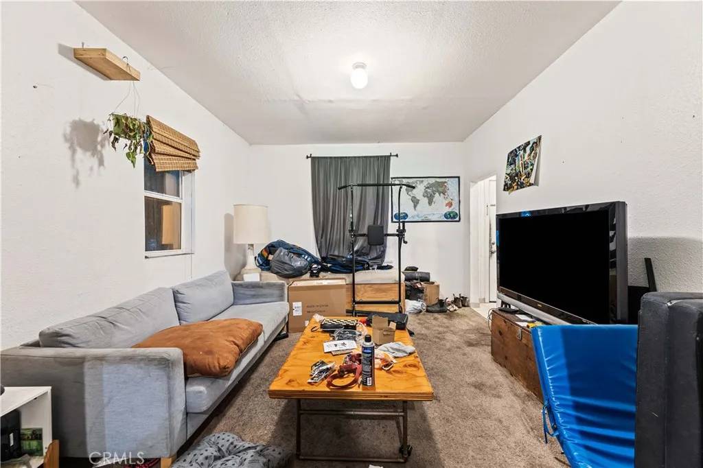Los Angeles, CA 90031,2532 Eastlake Avenue