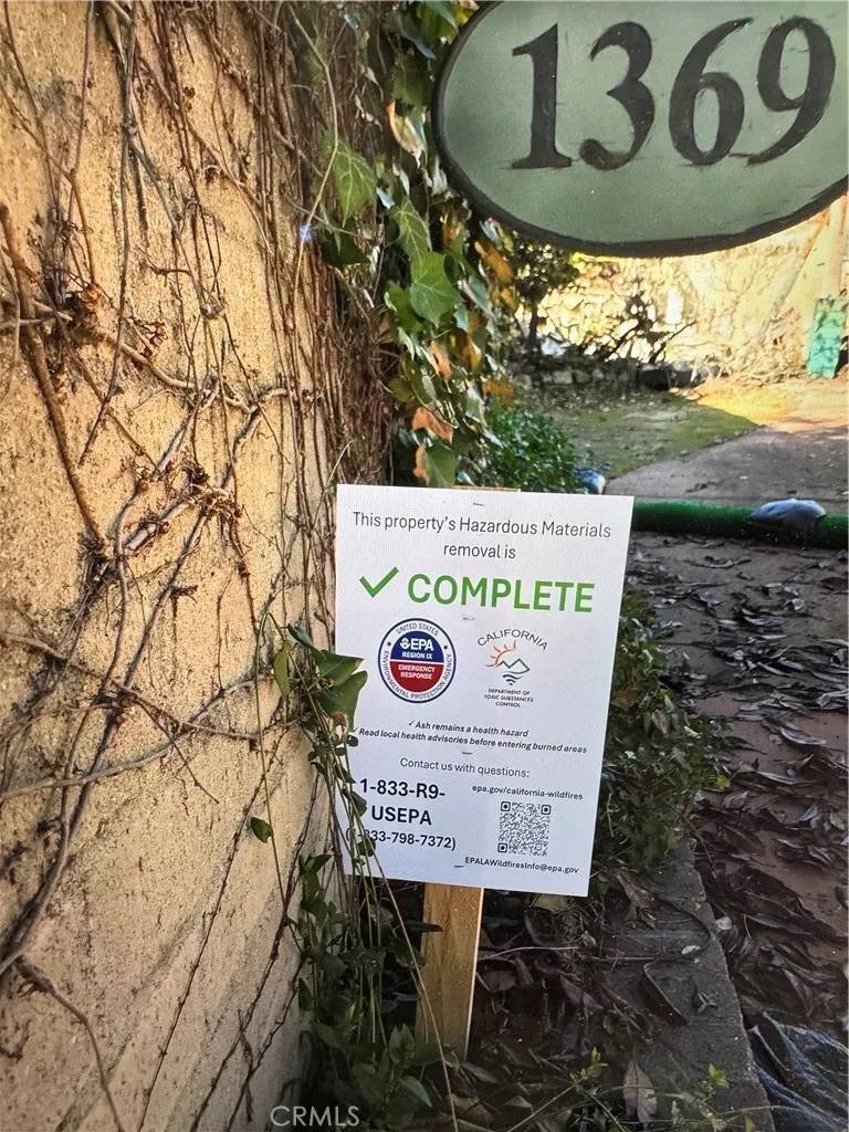 Altadena, CA 91001,1369 Skywood