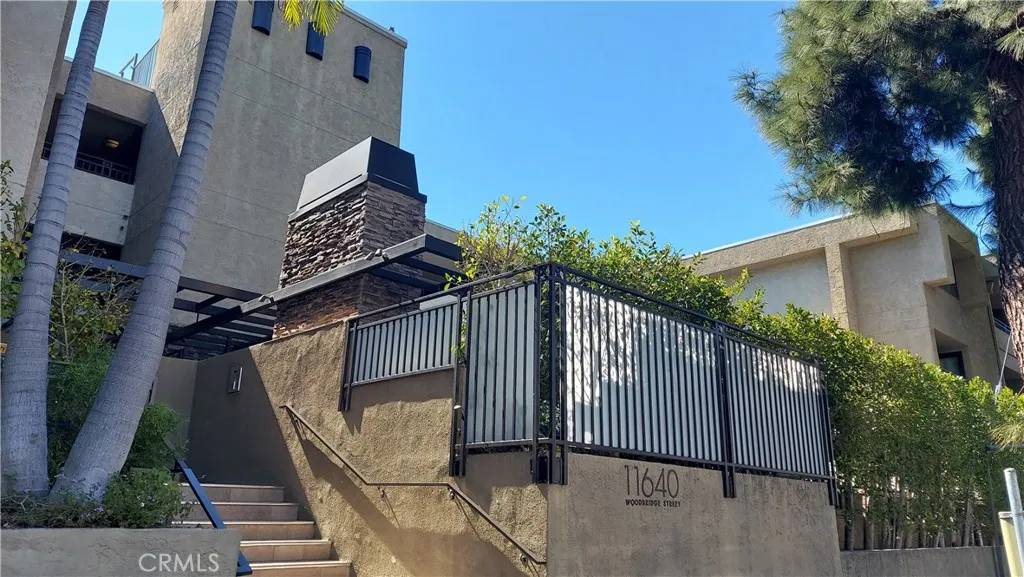 Studio City, CA 91604,11640 Woodbridge Street #208