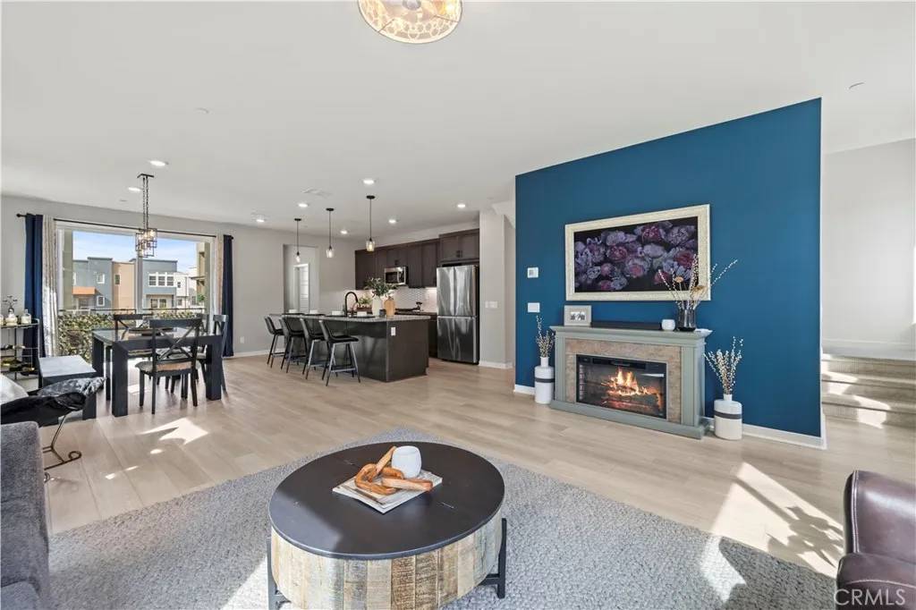 Valencia, CA 91381,27046 Tanager Lane