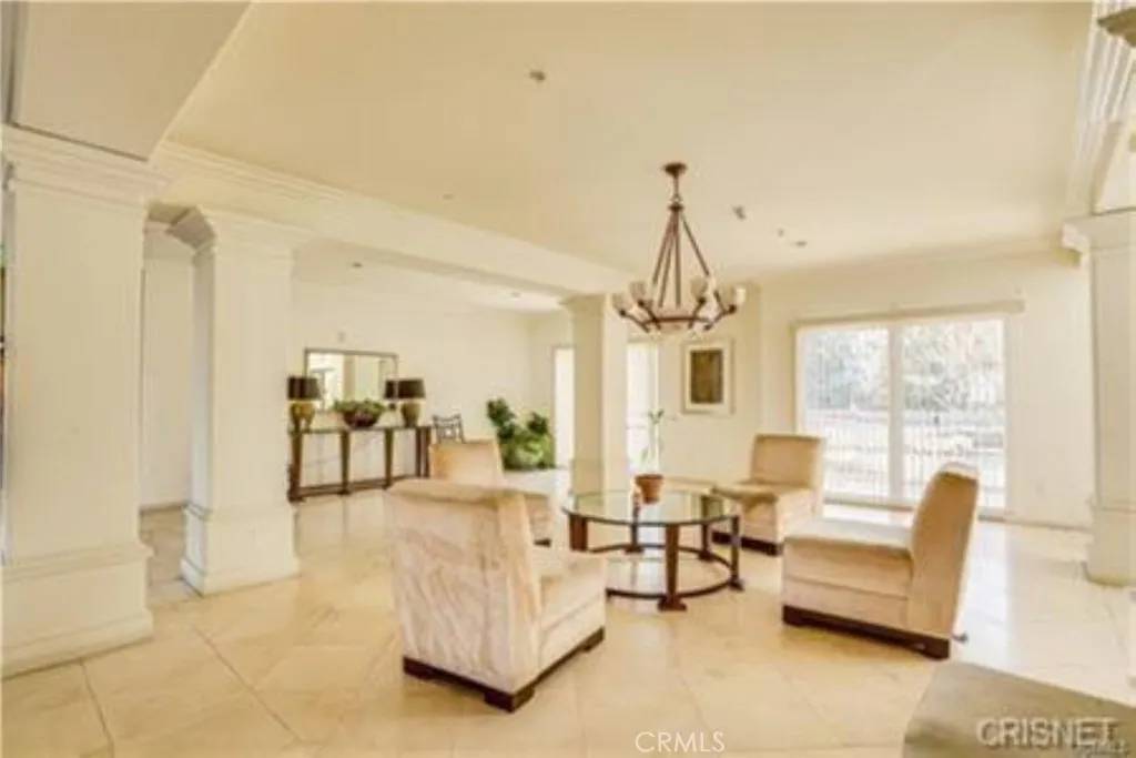Northridge, CA 91325,9610 Zelzah Avenue #310