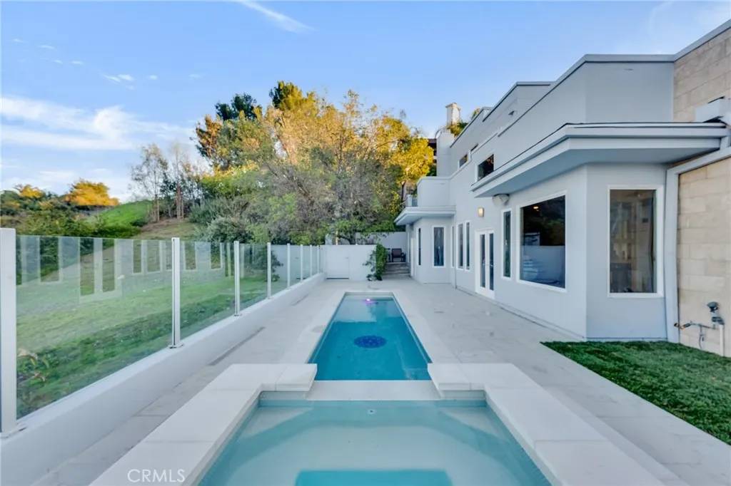 Calabasas, CA 91302,3410 Ivy Trail