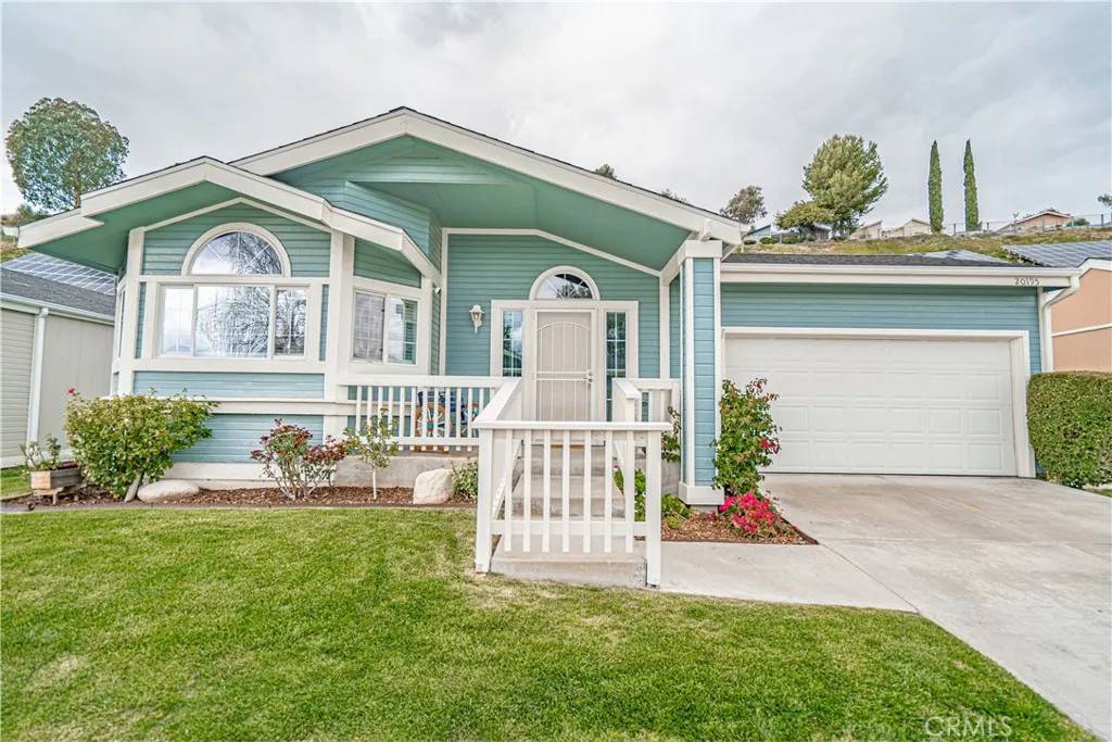 Canyon Country, CA 91351,20195 Northcliff Drive