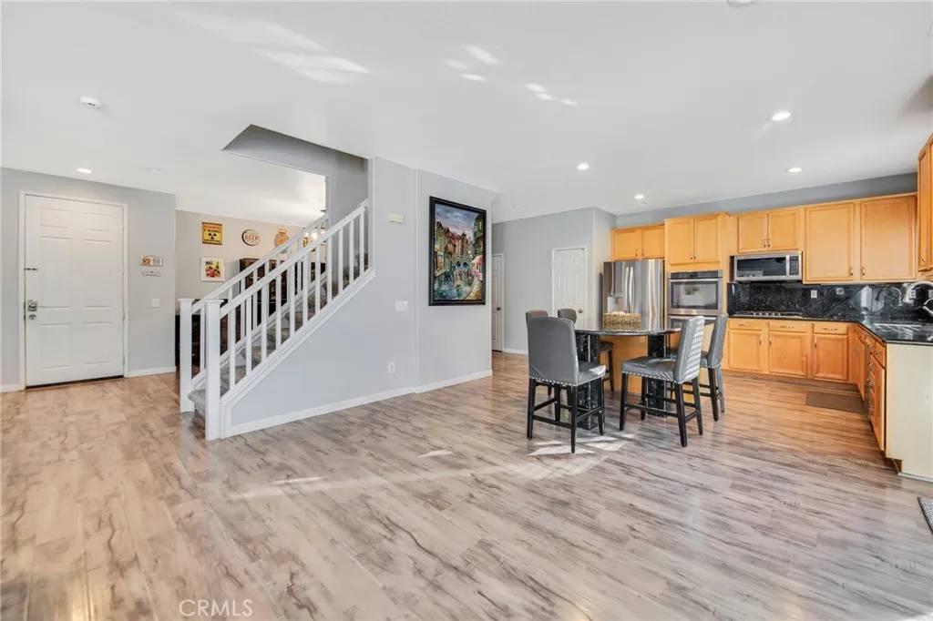Castaic, CA 91384,27929 Knight Street