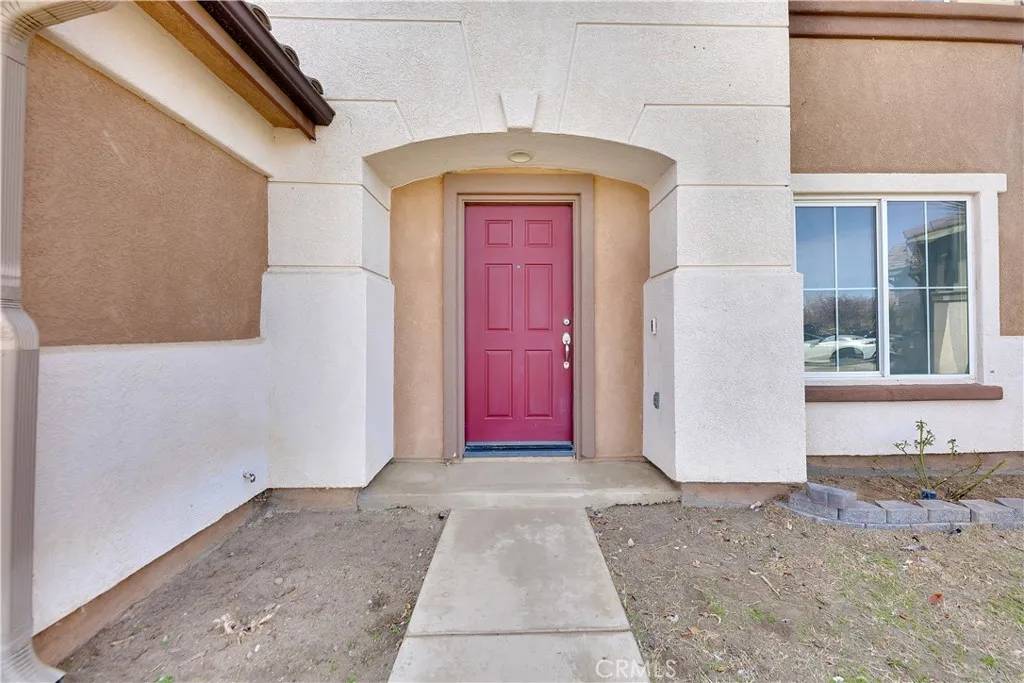 Lancaster, CA 93535,43611 Rialto Drive