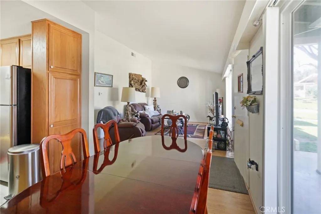 Newhall, CA 91321,19226 Avenue Of The Oaks #C
