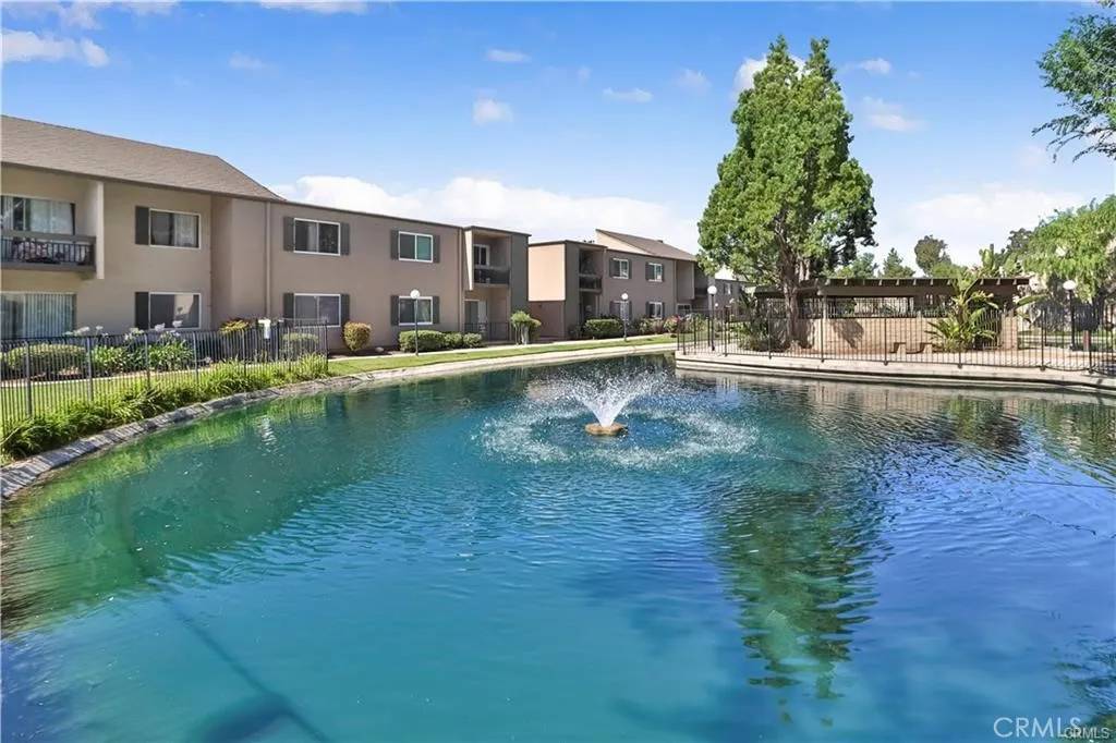 Valencia, CA 91355,25715 Hogan Drive #B1