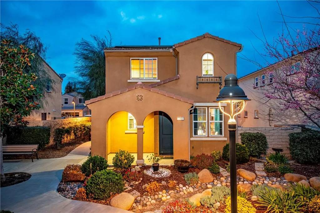 Simi Valley, CA 93065,2954 Encina Lane