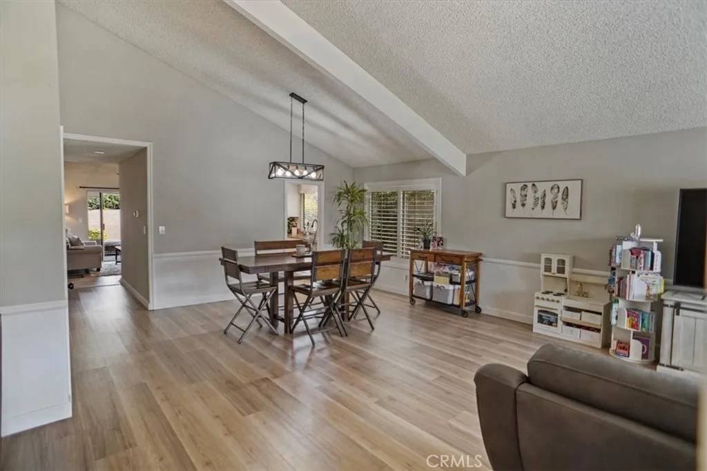Winnetka, CA 91306,19815 Hemmingway Street