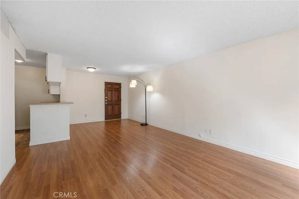 Tarzana, CA 91356,5700 Etiwanda Avenue #170