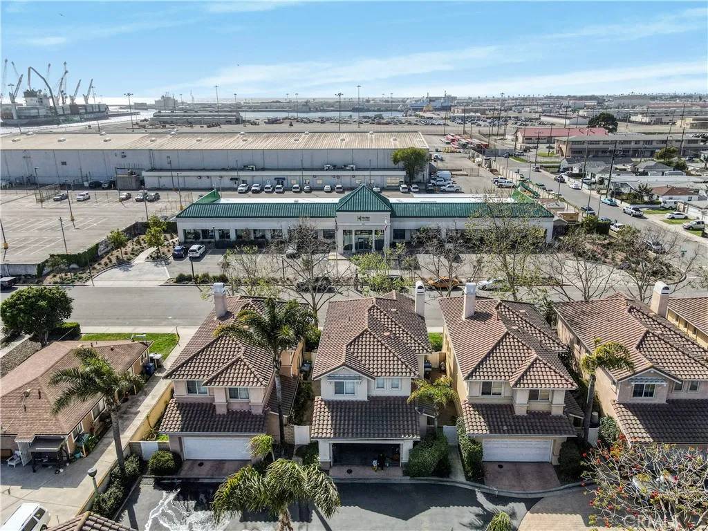 Port Hueneme, CA 93041,340 Ponoma Street