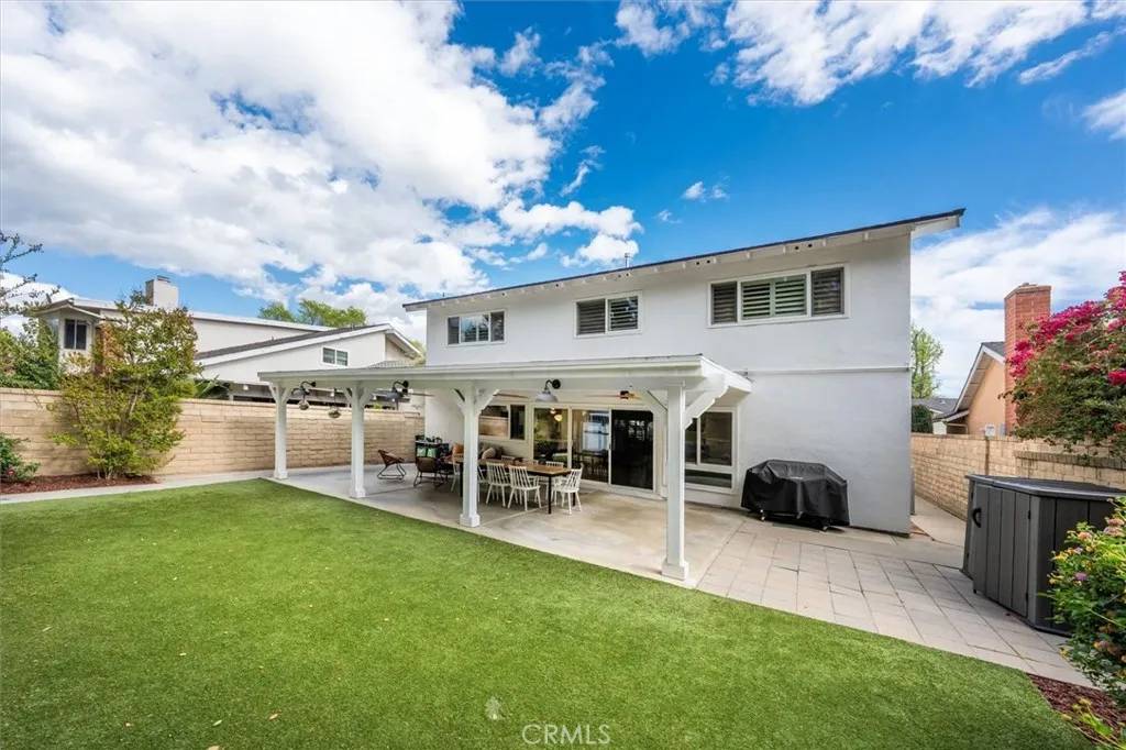 Valencia, CA 91355,23901 Rotunda Road
