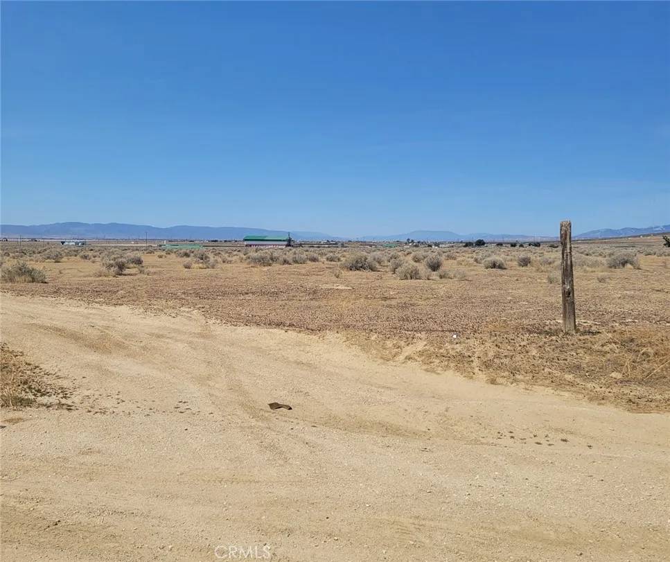 Rosamond, CA 93560,0 70th West