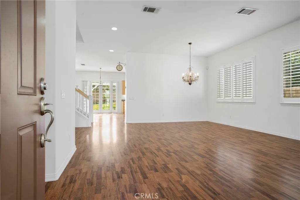 Saugus, CA 91390,28514 High Ridge Drive