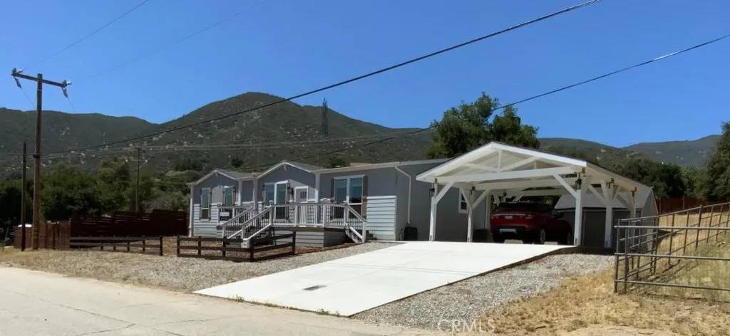 Green Valley, CA 91390,39421 Calle El Parado