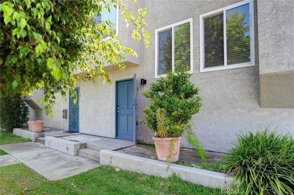 Gardena, CA 90247,15305 S Berendo Avenue #4