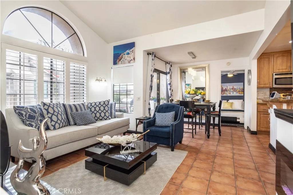 Simi Valley, CA 93063,2352 Archwood Lane #50