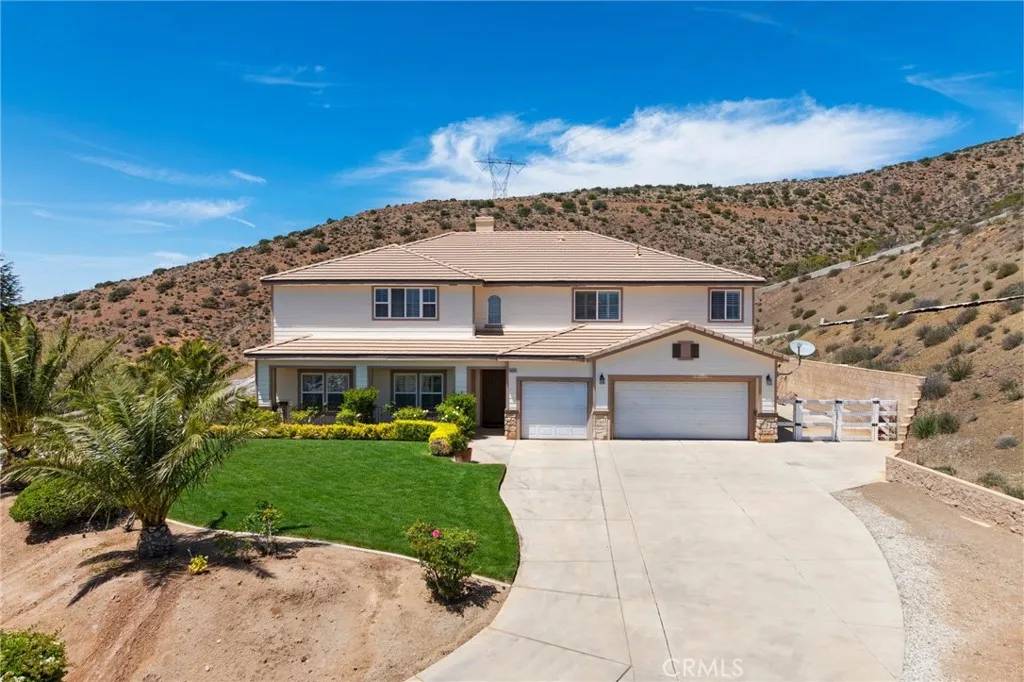 Acton, CA 93510,34695 Desert Road