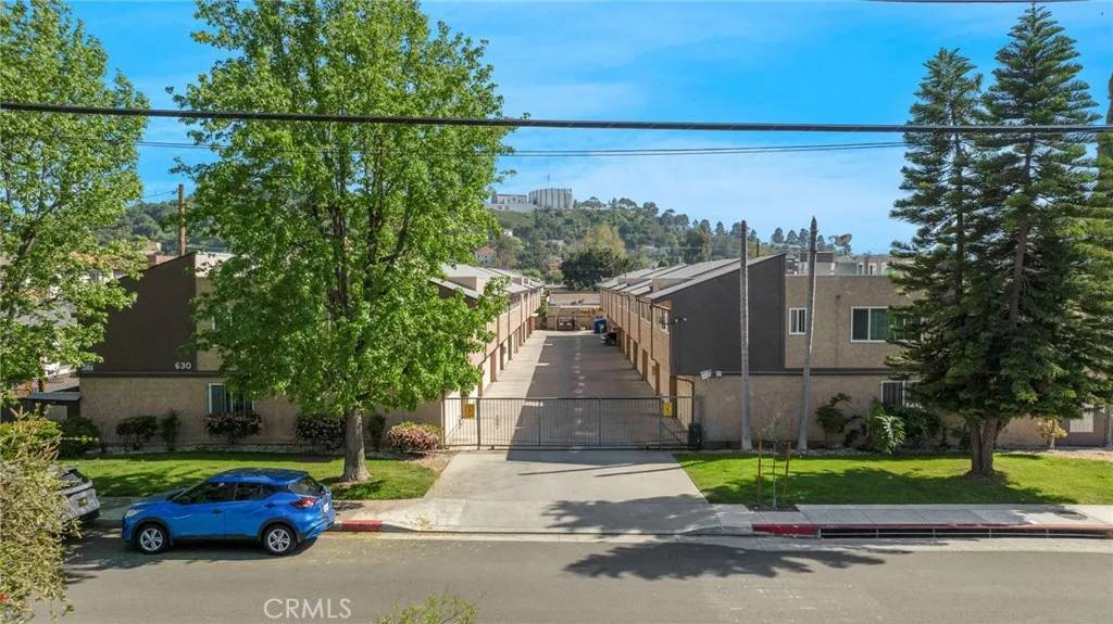 Glendale, CA 91205,630 E Acacia Avenue #6