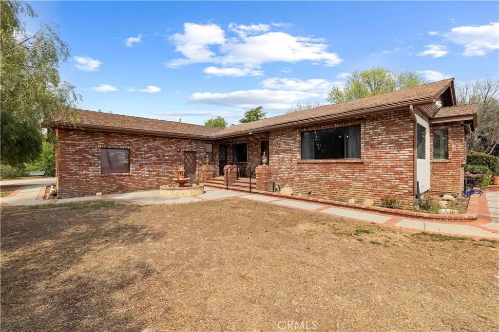 Acton, CA 93510,32838 Acklins Avenue