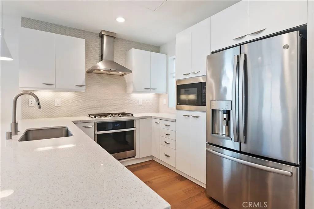 North Hollywood, CA 91601,4831 Craner Avenue