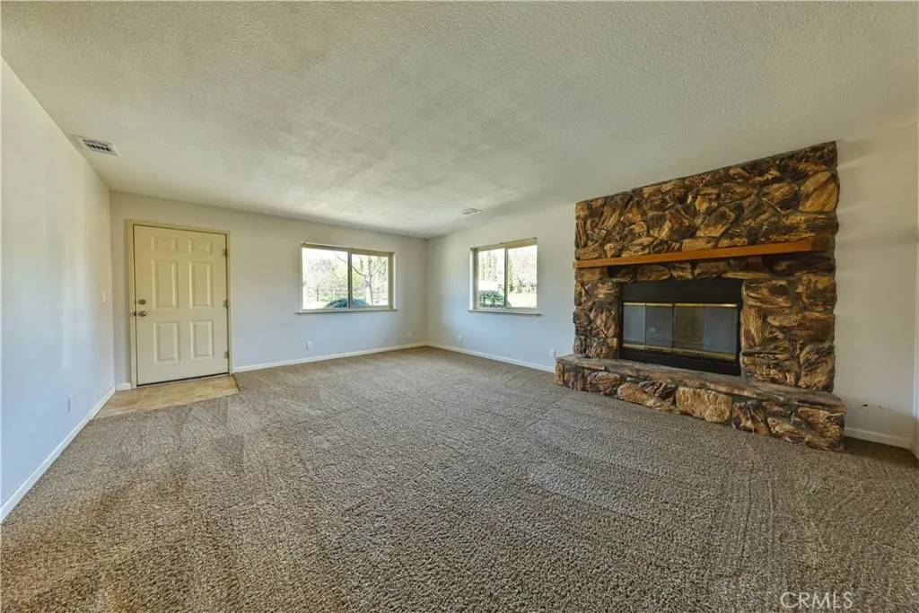 Tehachapi, CA 93561,30011 Niblick Lane