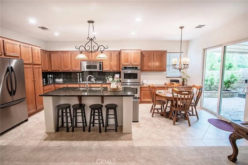 Canyon Country, CA 91351,28305 Falcon Crest Drive