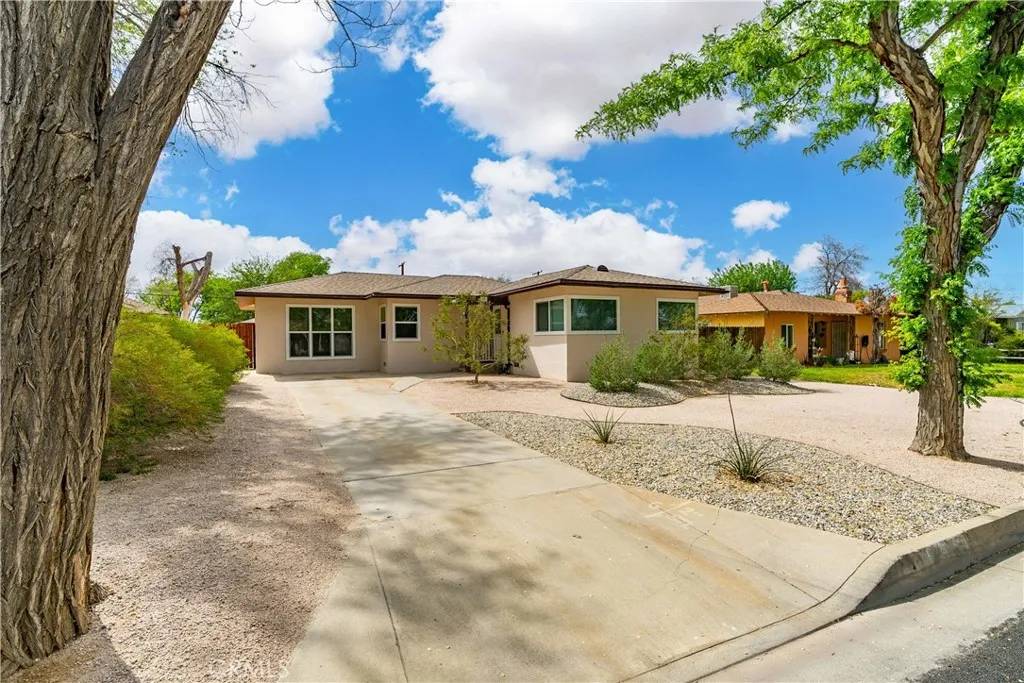 Lancaster, CA 93534,44251 Date Avenue