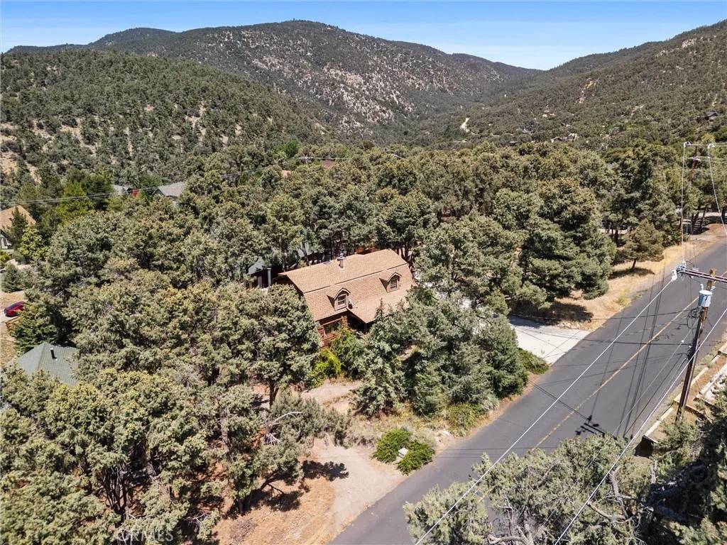 Pine Mountain Club, CA 93225,2712 Tirol Drive