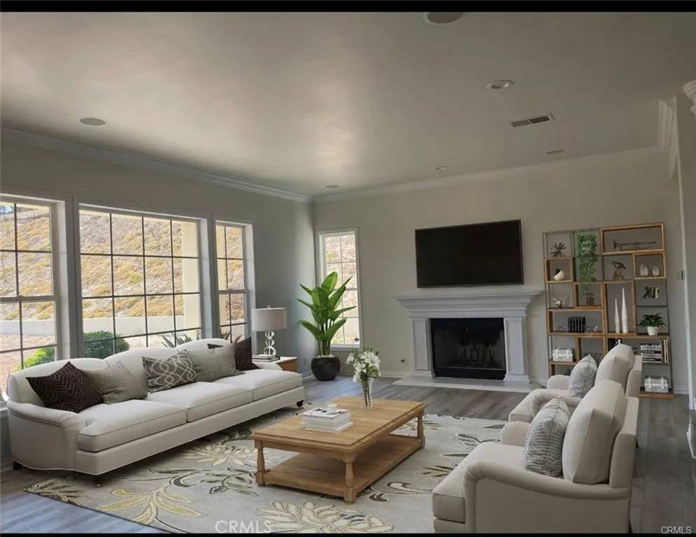 Calabasas, CA 91302,24992 Normans Way