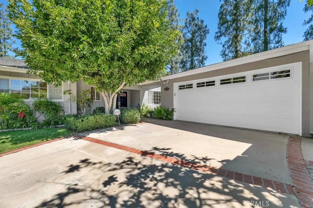 Granada Hills, CA 91344,17265 Barneston Court