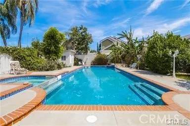 Encino, CA 91316,18047 Erwin Street
